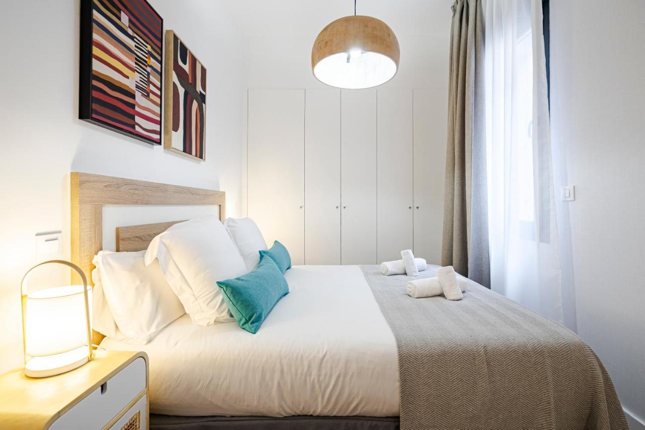 Feelathome Castilla Apartments Madrid Luaran gambar