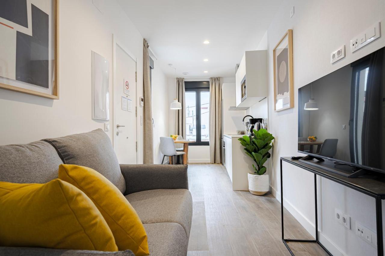 Feelathome Castilla Apartments Madrid Luaran gambar